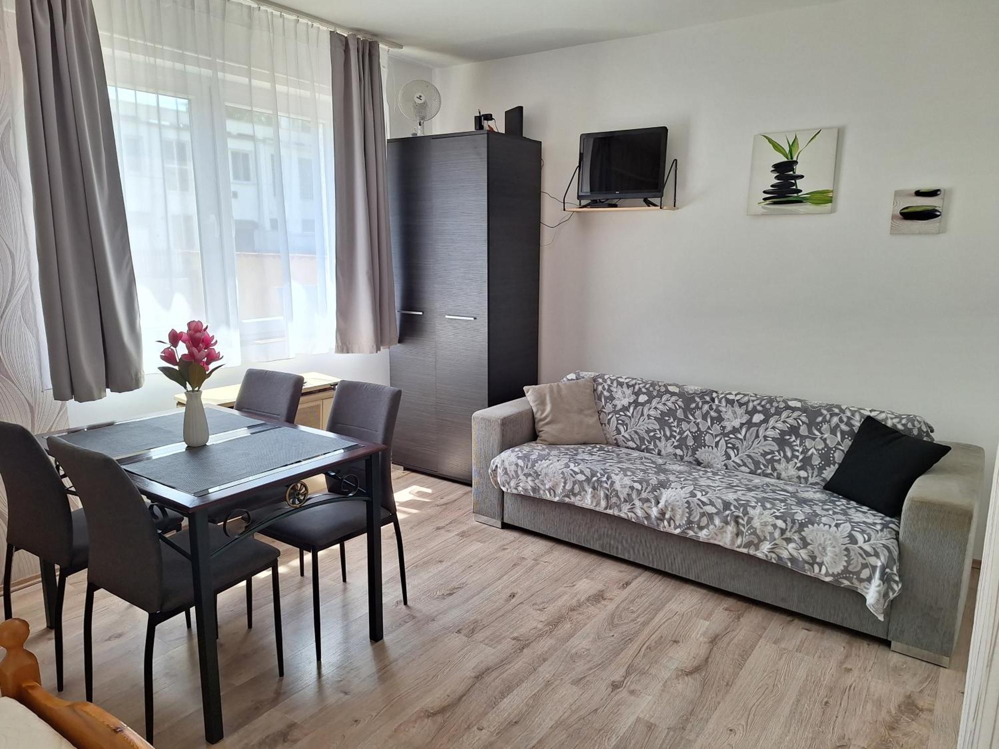 Nikolett Apartman Hajdúszoboszló Dış mekan fotoğraf